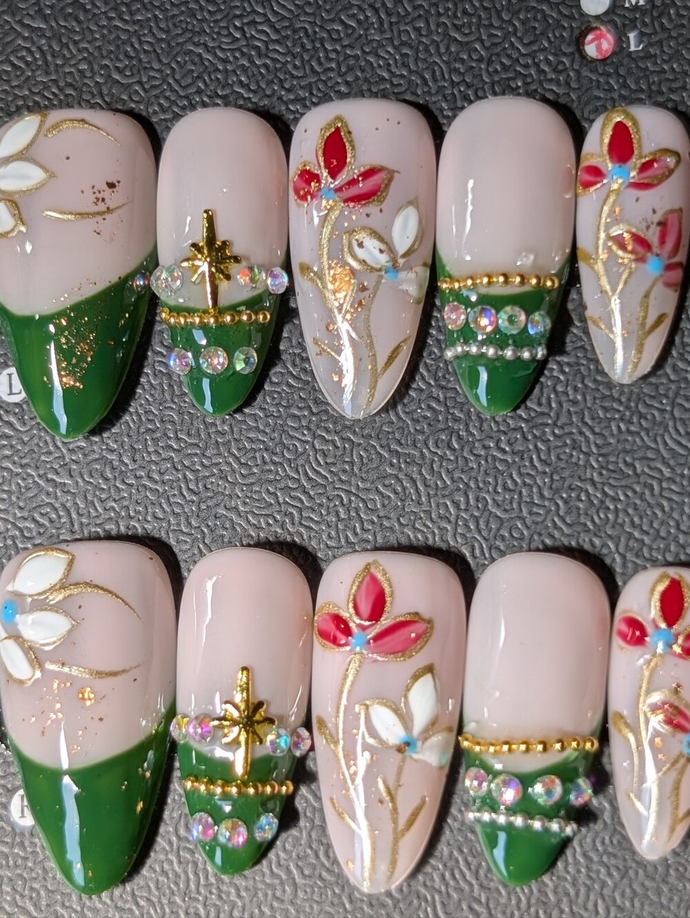 ❤️ 10pc Handmade Almond Press-On Premium Nails Size: Large 2.0 #42
